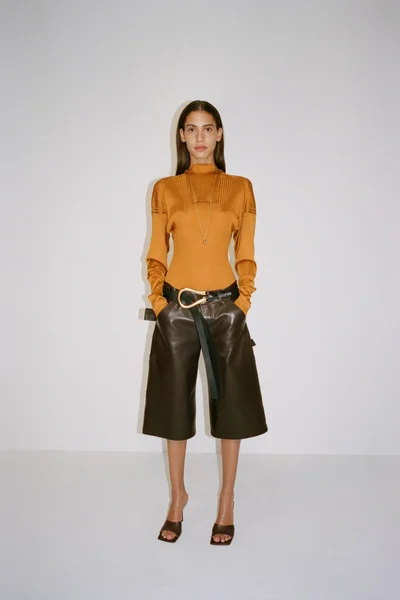 Look 30